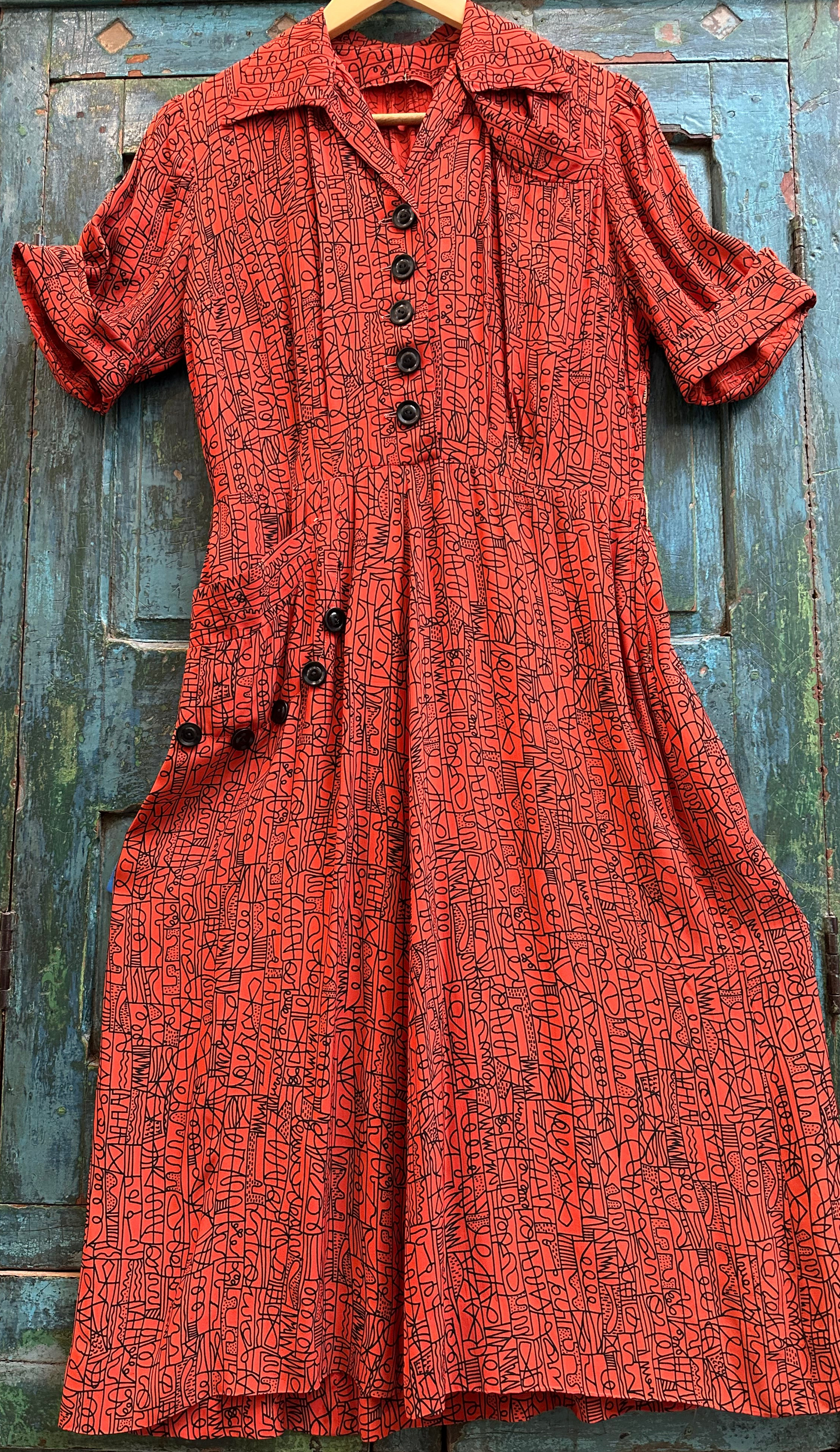 1940s Red & Black Rayon Graphic Print Dress