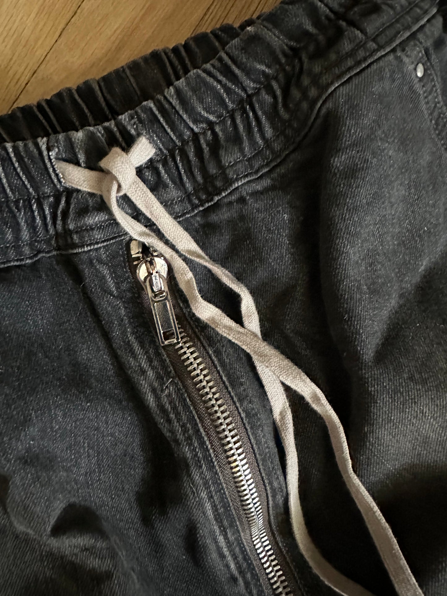 SOLD !!!! Rick Owens DRKSHDW Drawstring Zipped Shorts