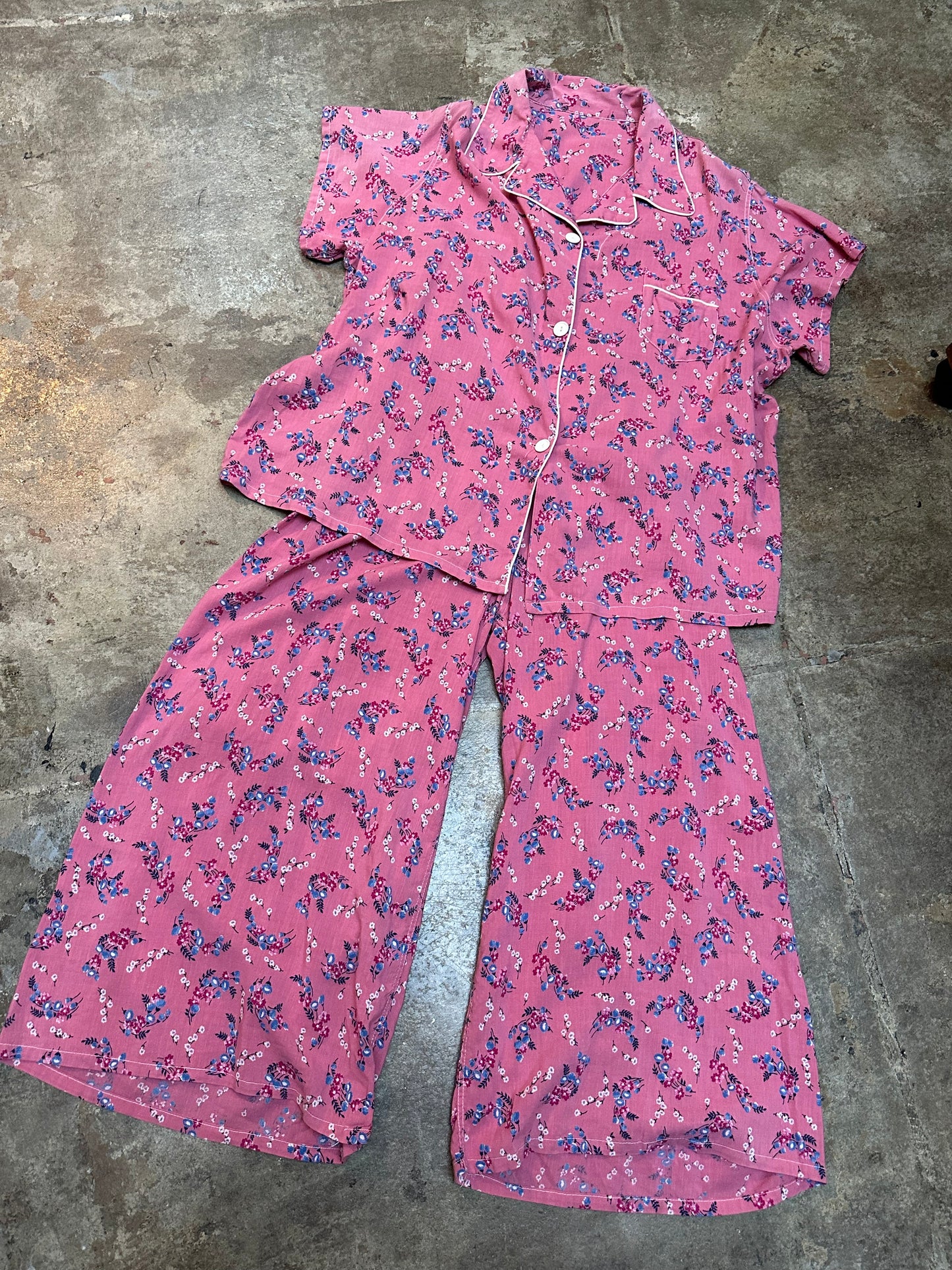 1930s Pink Floral Pajamas