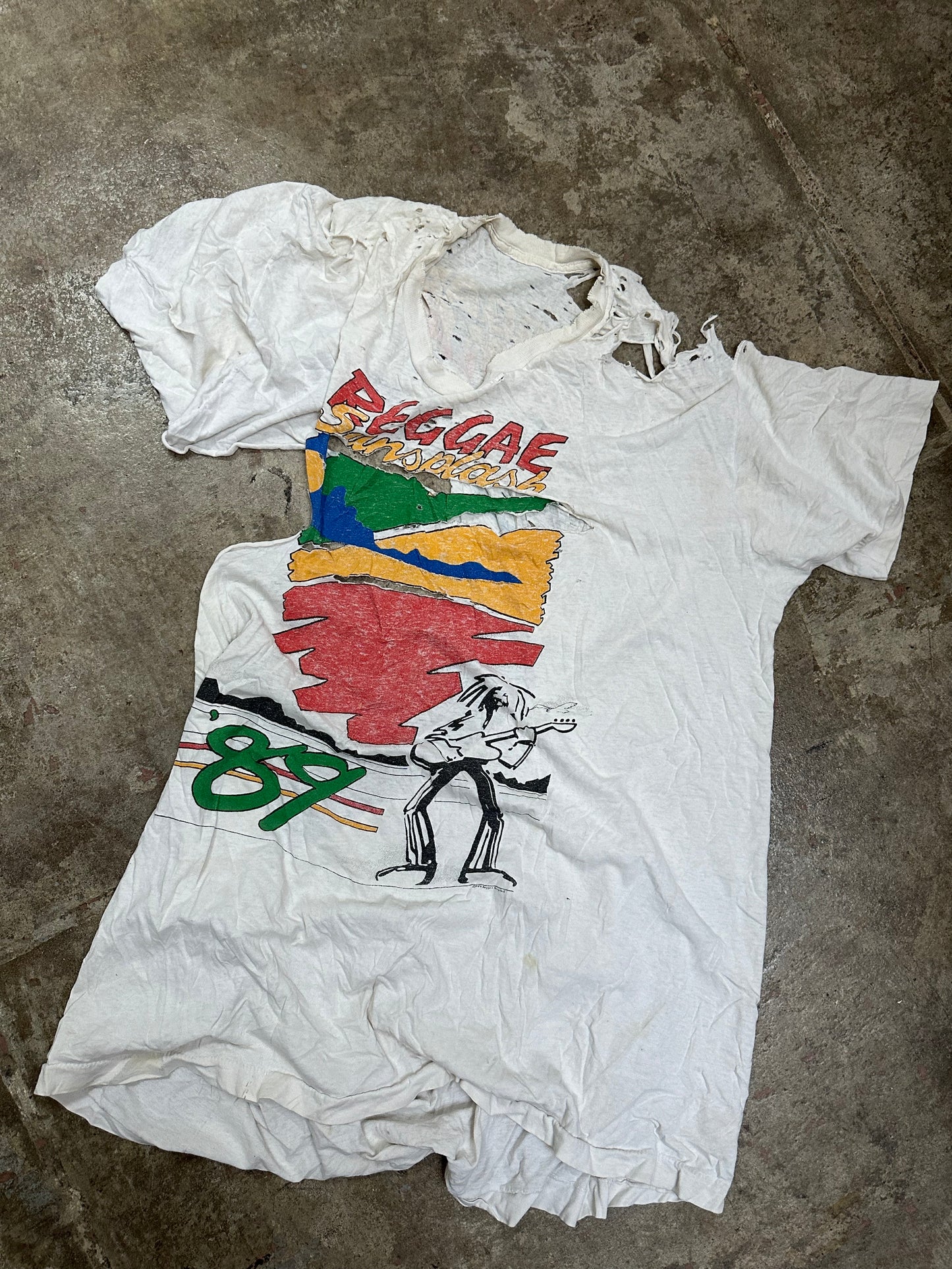 Totally Thrashed 1989 Reggae Sun Splash t-shirt