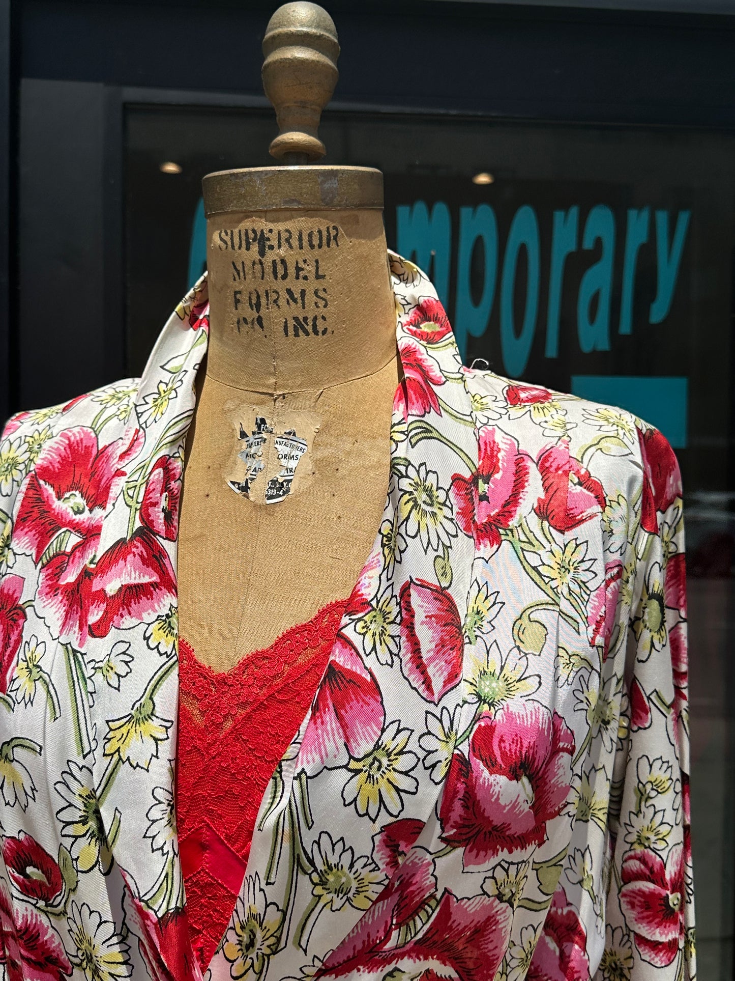 1940s Floral Rayon Robe