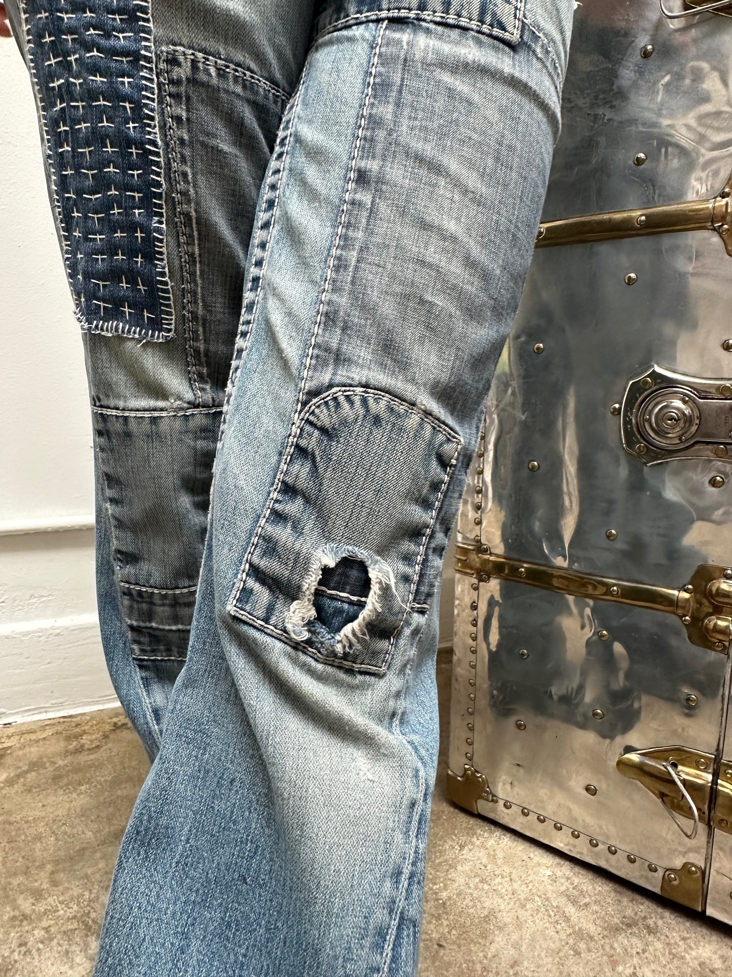 SOLD !!! Artist Re - Made Y2K TRUE RELIGION Low Rise Jeans